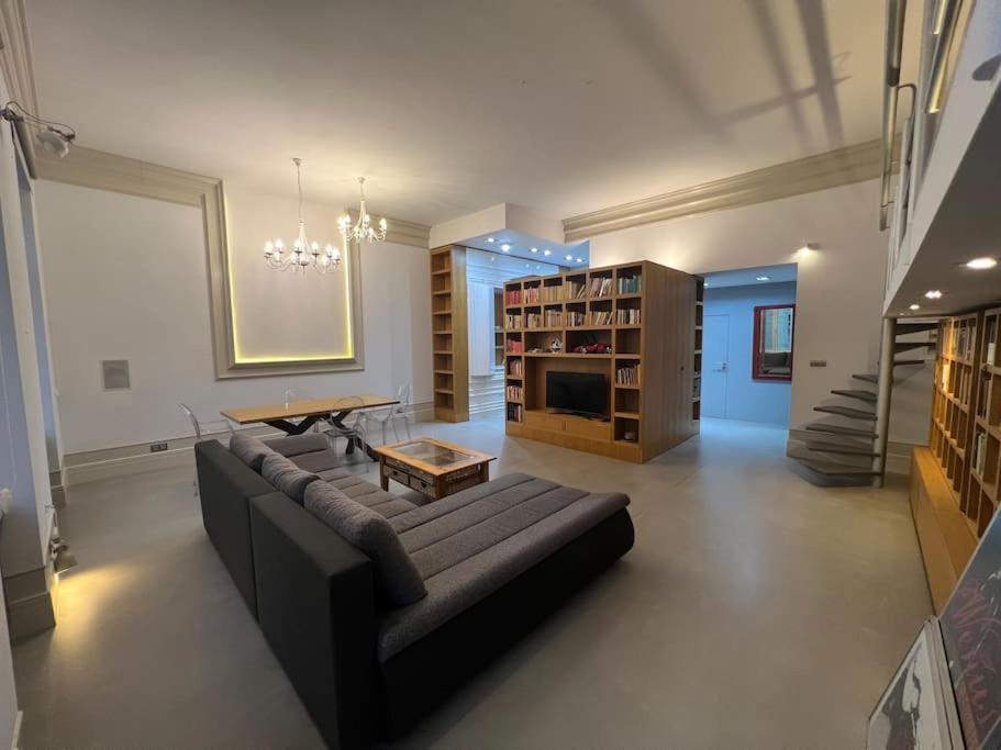 Wroclove Loft Apartament *
